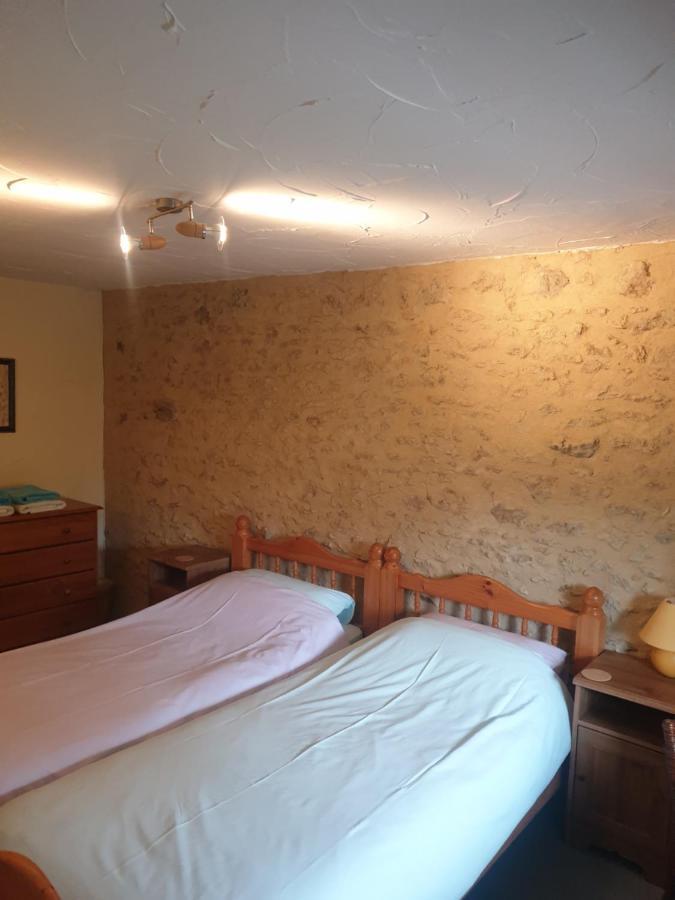 La Croix Gîtes Pressignac Extérieur photo
