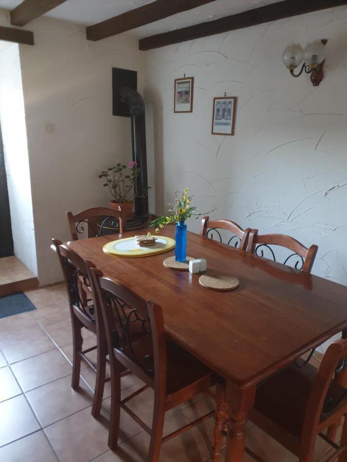 La Croix Gîtes Pressignac Extérieur photo