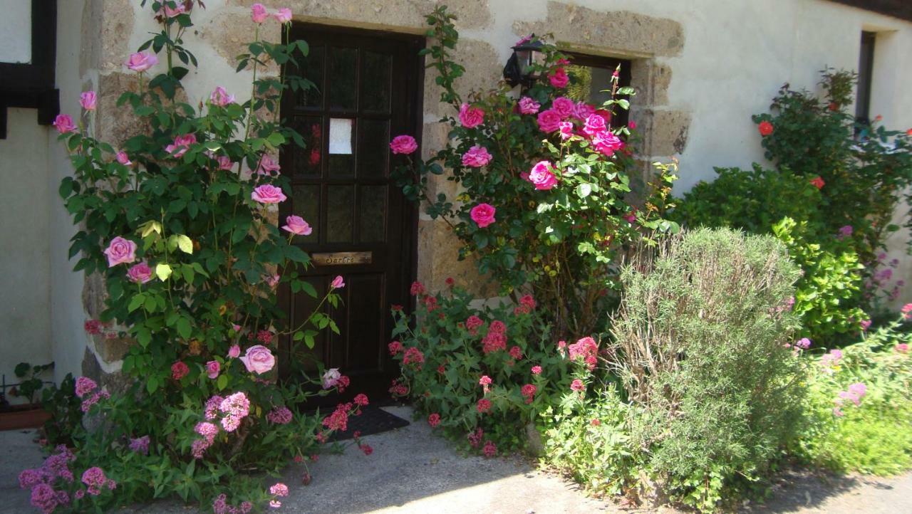 La Croix Gîtes Pressignac Extérieur photo